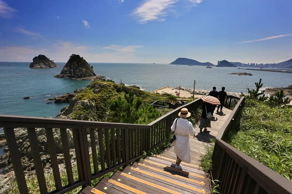 View of the Oryukdo Islands from the stairs leading down to the Skywalk
