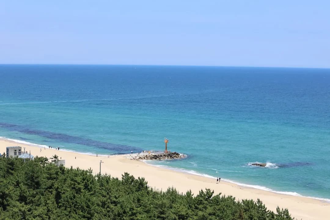 Gyeongpo Beach in Gangneung with blue ocean