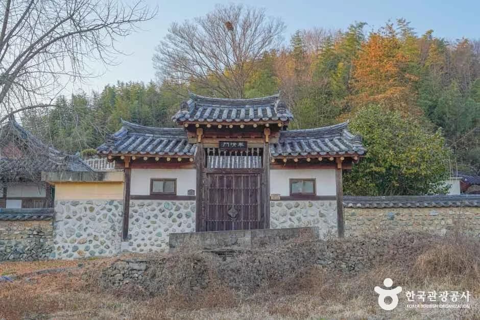 Pavilion and crape myrtle grounds at Goryeodong Historical Site in Haman