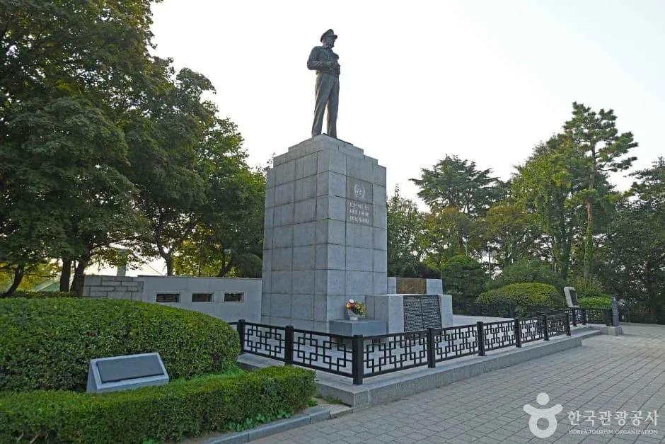 Jayu Park hilltop view overlooking Incheon Port and harbor