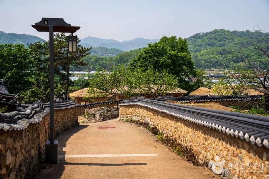Stone-walled lane with mountain views at Hangae Village