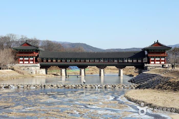 경북_경주_신라 천년의 밤을 만나다! 경주 동궁과 월지, 월정교_06