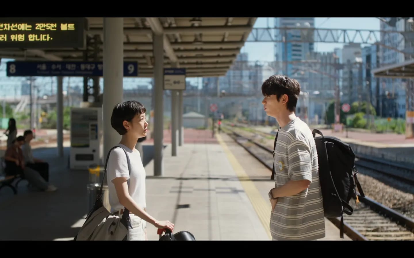 Yumi's Cells 3 — Busan Station drama scene 5