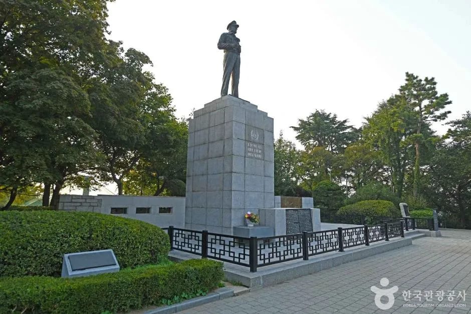 Jayu Park hilltop view overlooking Incheon Port and harbor