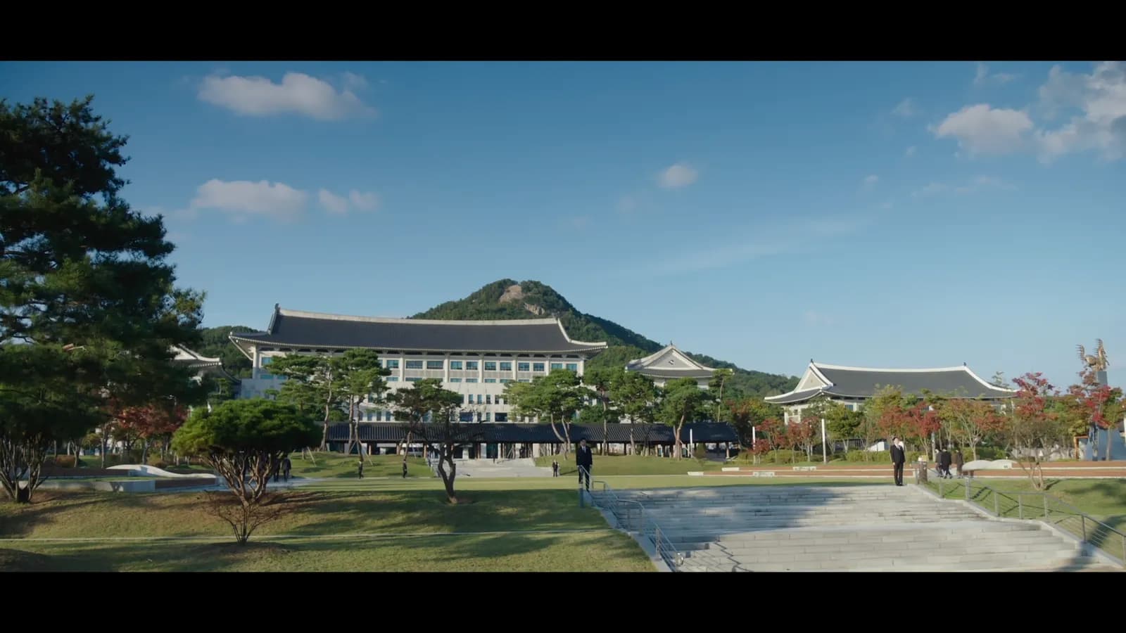 Gyeongsangbuk-do Provincial Office complex as Prime Minister's residence